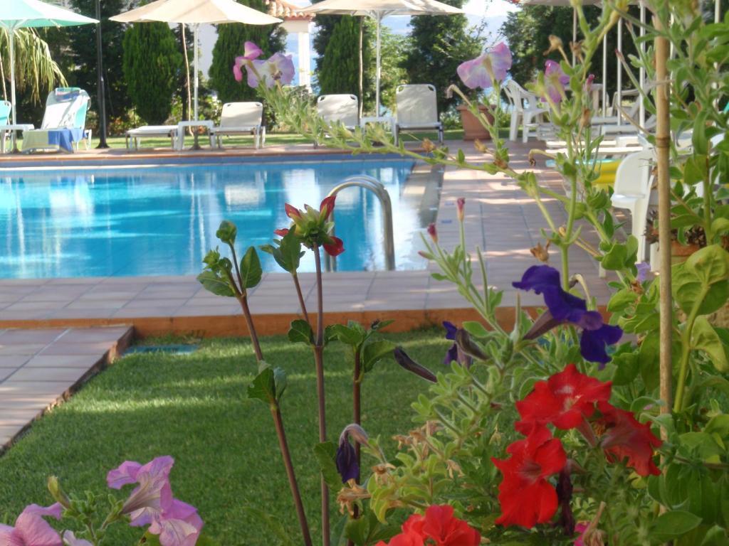 Apartament Kalithea - Heated Pool