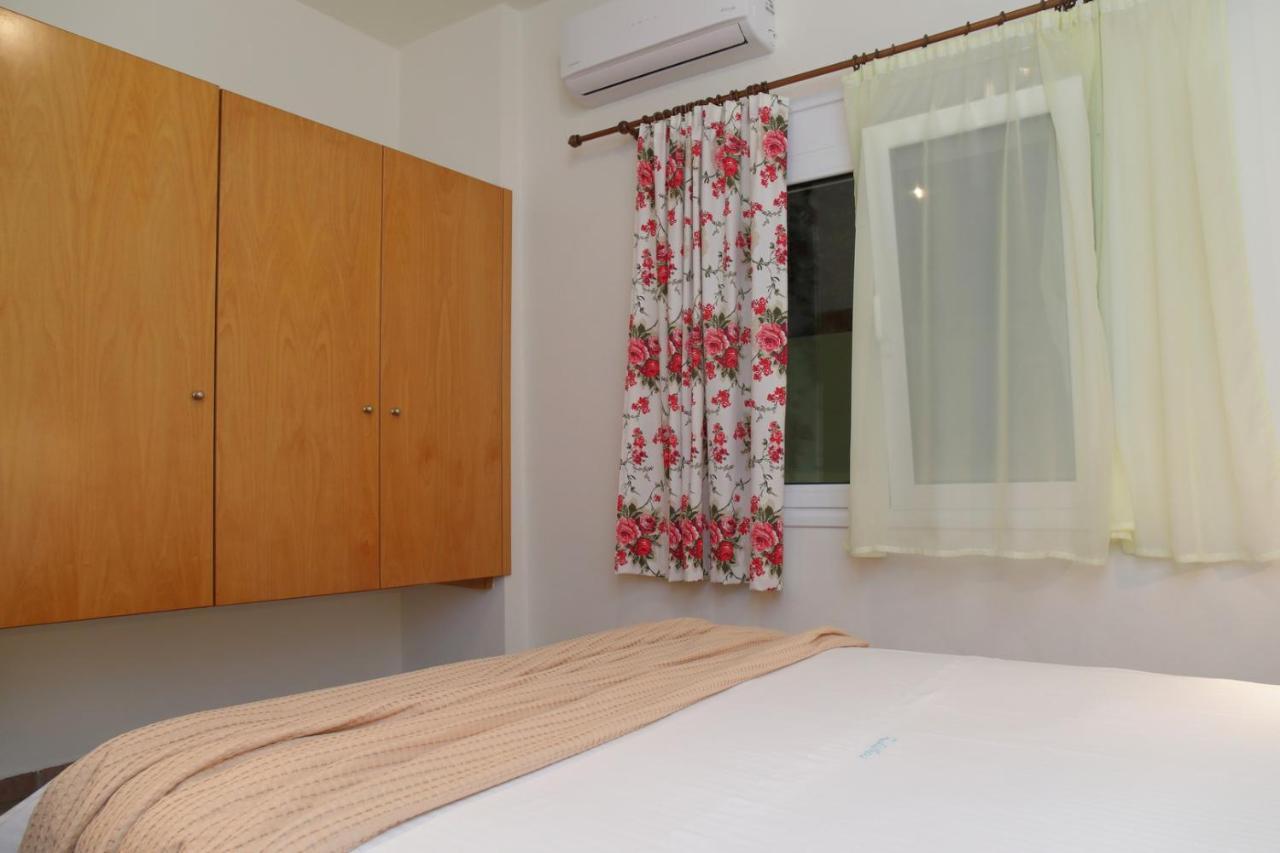 Kalithea - Heated Pool Apartament Kalyves